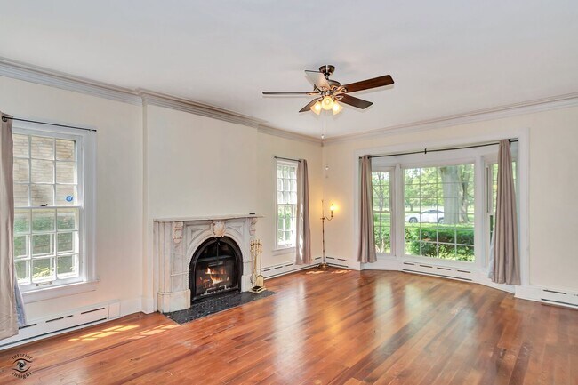 Foto del edificio - 1096 S Wildwood Ave