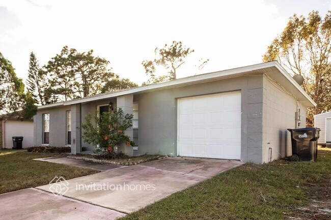 Building Photo - 3820 Bryston Dr