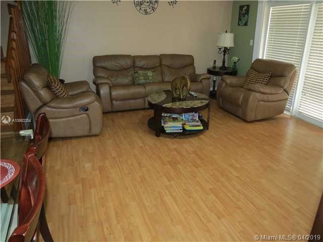Building Photo - 11803 SW 99th Ln