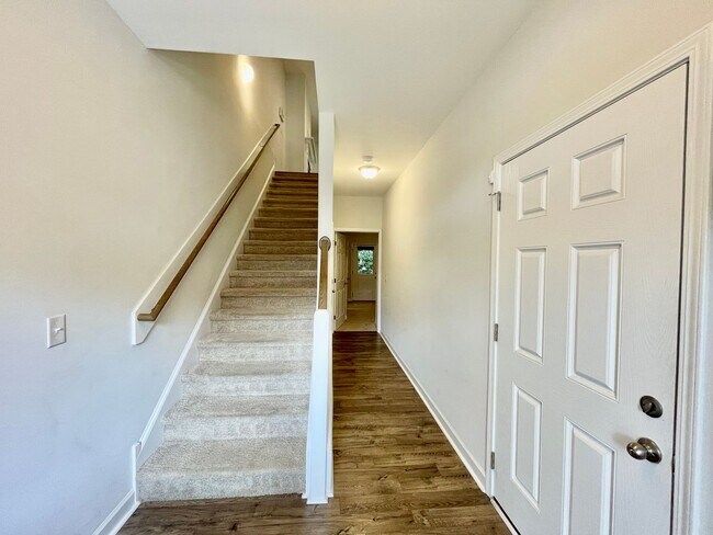 Building Photo - 3 Bed, 3.5 Bath Nest with TWO Patios Locat...