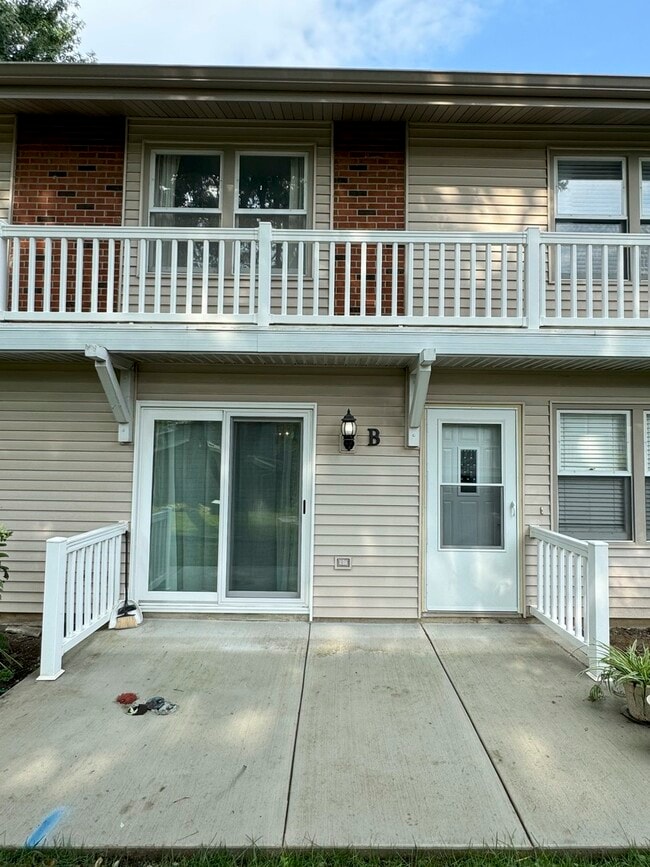 Building Photo - 327 Georgetown Ct
