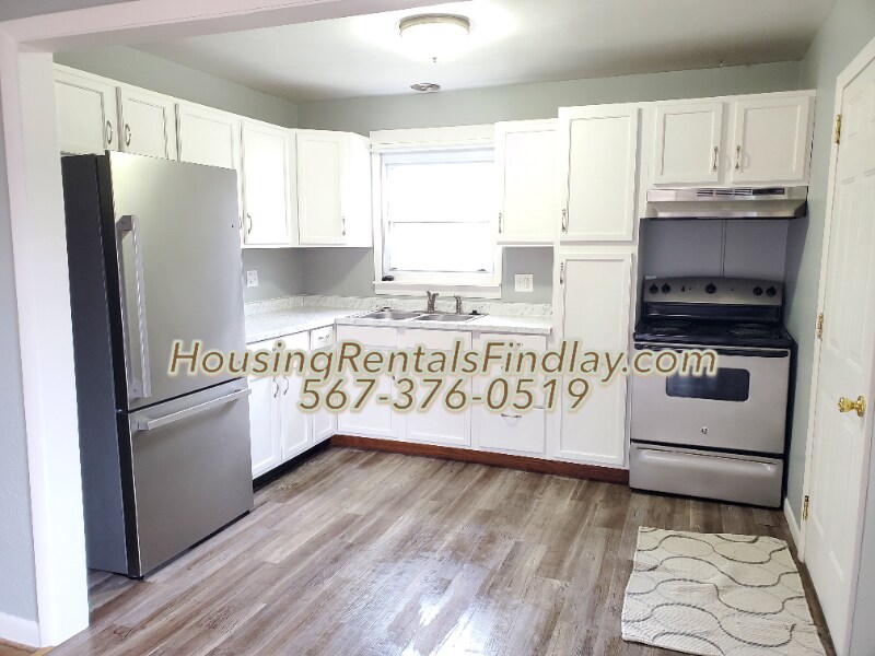 Foto principal - 827 Bernard Ave