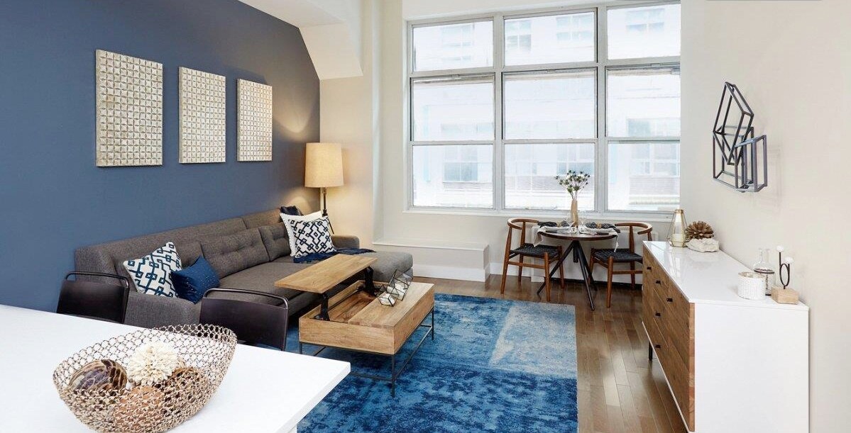 Foto principal - 321 W 37th St