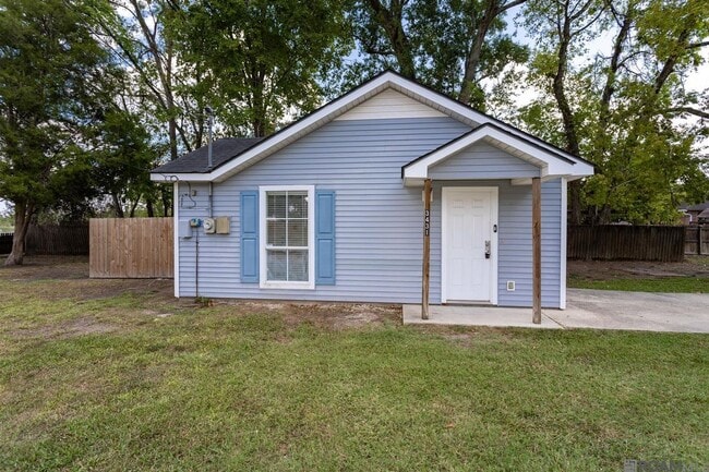 Building Photo - 3431 Brightside Dr