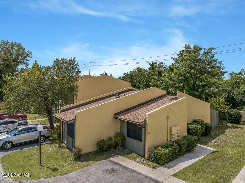 Primary Photo - 1025 W 19th St