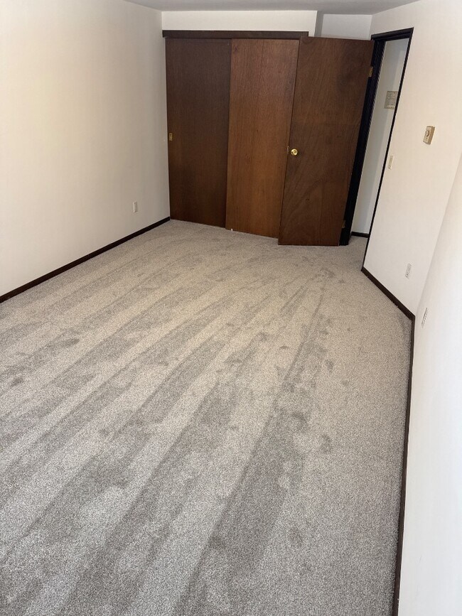 Foto del edificio - 5858 Anthony Pl