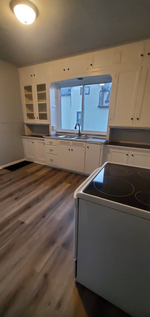 Building Photo - 13th Street Duplex