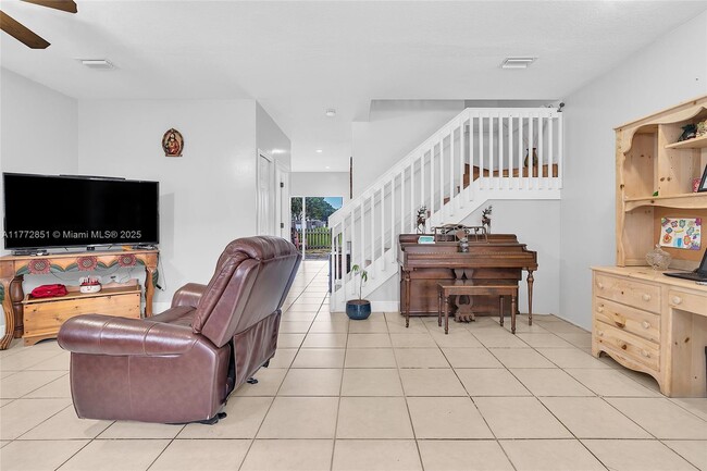 Foto del edificio - 1517 SE 31st Ct