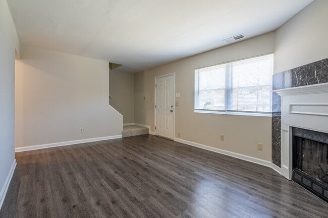 Building Photo - 1108 Cousins Rd