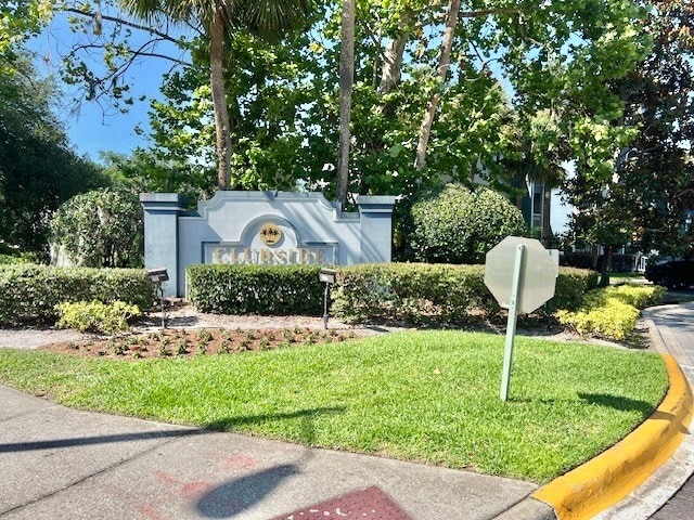 Building Photo - 2208 Clubside Dr