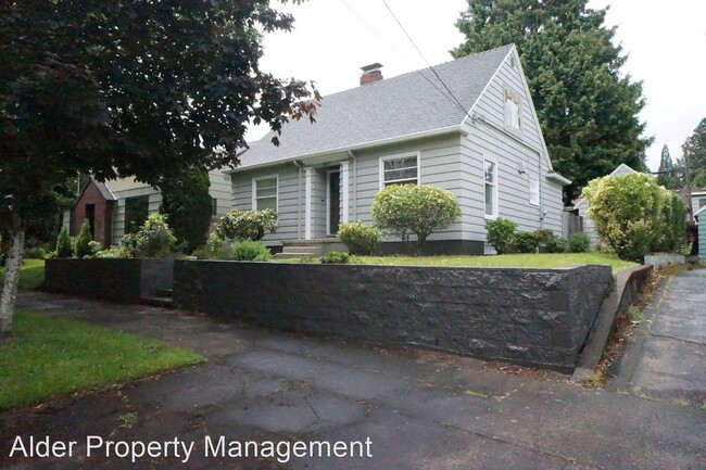 Foto del edificio - 3 br, 1.5 bath House - 5835 NE 32nd Place