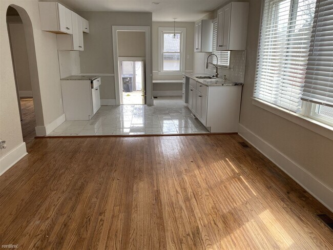 Building Photo - 3 br, 2 bath House - 5984 Yorkshire Rd