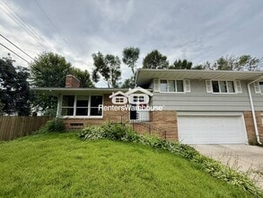 Building Photo - 3813 W 60th St Building Photo - 3813 W 60th St