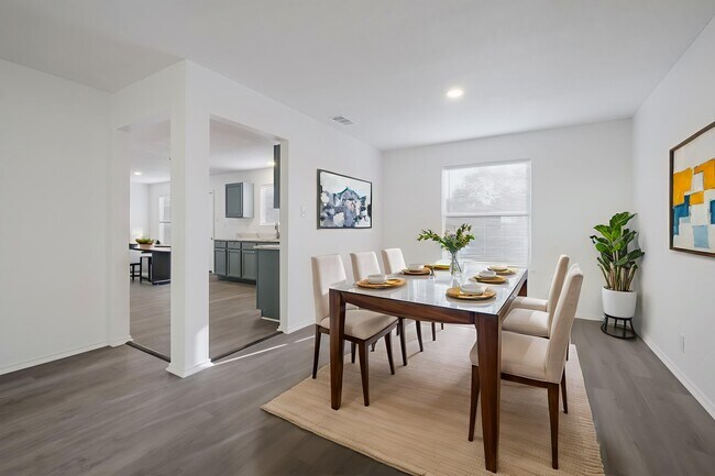 Building Photo - 3506 Moss Meadow