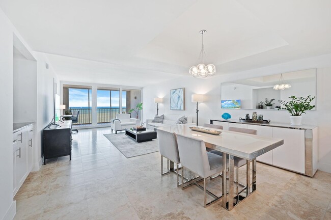 Building Photo - 840 Ocean Dr
