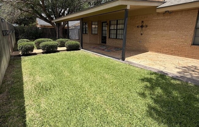 Foto del edificio - 4717 Elma Dr
