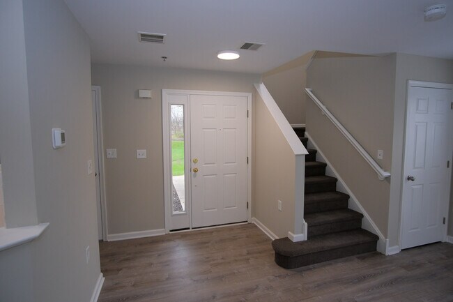 Building Photo - 844 Nittany Ct