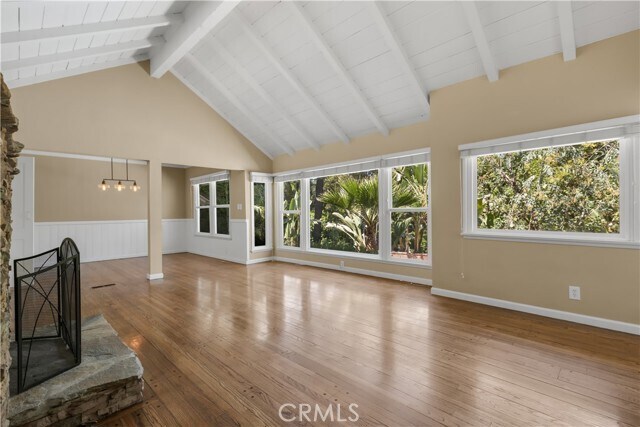 Building Photo - 4660 Encino Ave