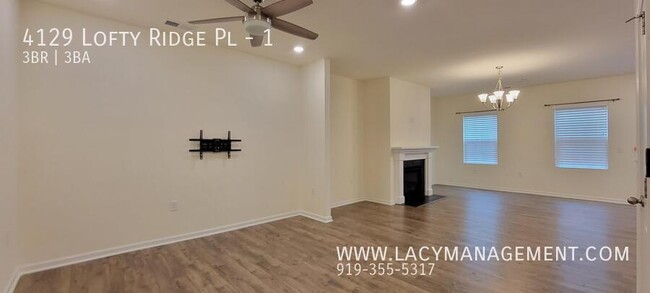 Foto del edificio - 4129 Lofty Ridge Pl