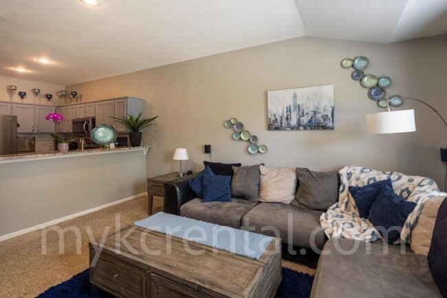 Building Photo - 1201 N Mart-way Dr