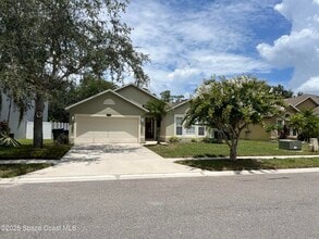 Building Photo - 707 Mason Dr