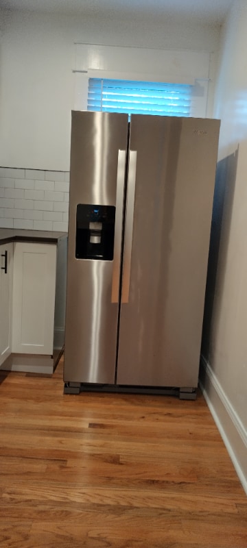 Building Photo - 260 St George St