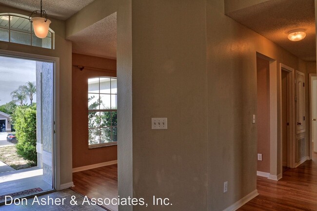 Building Photo - 3 br, 2 bath House - 1392 Willow Wind Drive