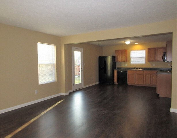 Building Photo - 11419 High Grass Dr
