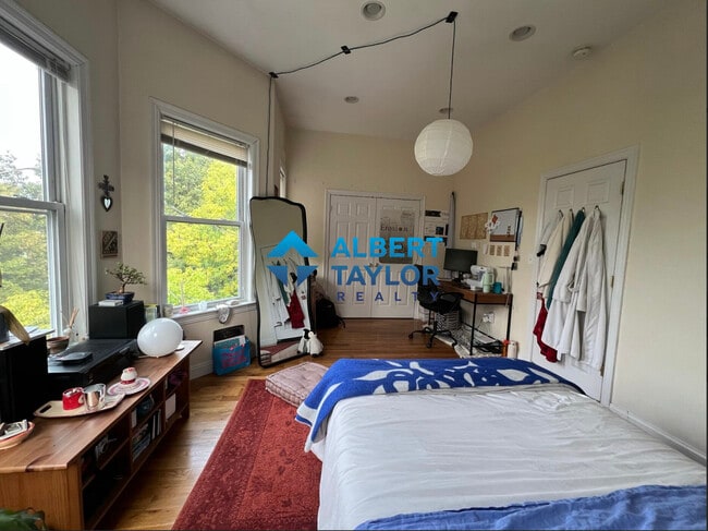 Building Photo - 192 Alleghany St