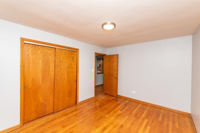 Building Photo - 2 bedroom in Niles IL 60714