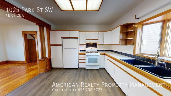 Foto del edificio - 1025 Park St SW