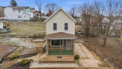Building Photo - 2512 Franklin St