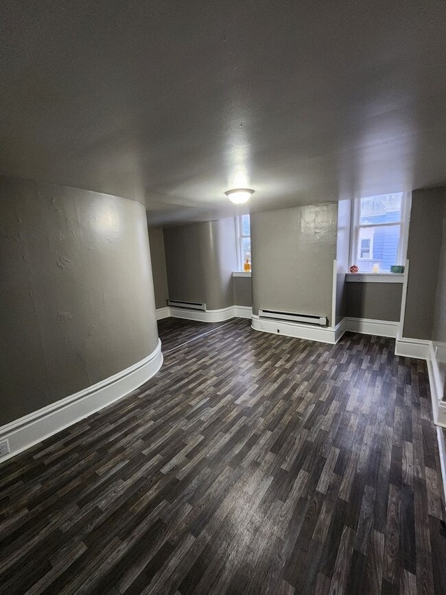 Building Photo - 1 bedroom 1 bath