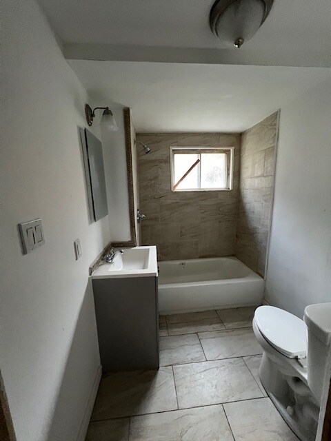 Foto del edificio - 3147 Brighton Rd