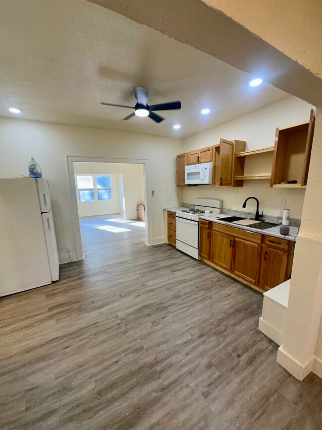 Foto del edificio - 1504 Philo Rd