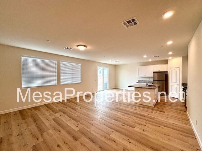 Building Photo - 12594 Ava Loma St