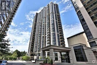 Building Photo - 153-1153 Beecroft Rd