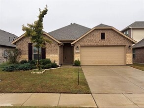 Building Photo - 768 Fletcher Dr