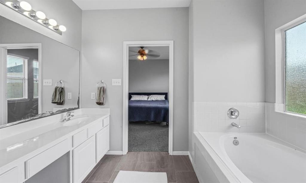 Foto del edificio - 5026 Creekside Ave