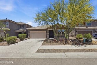 Building Photo - 4220 S Macy Cir