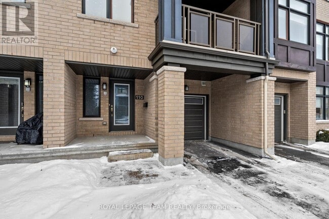 Building Photo - 110 Stockholm Private