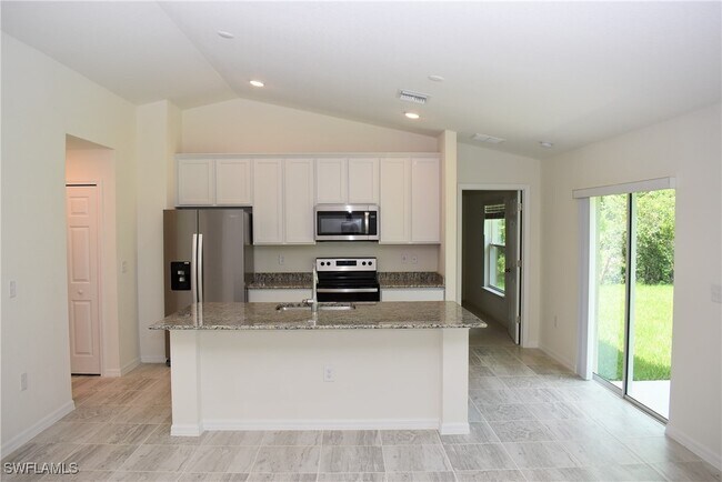 Foto del edificio - 1800 Merced St