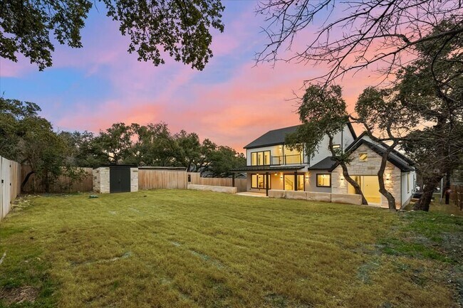 Foto del edificio - 14804 Arrowhead Dr