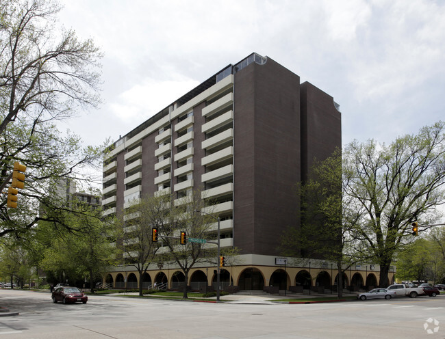 Building Photo - Park Lane Towers