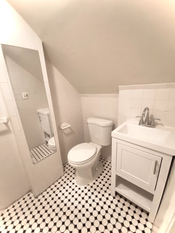 Building Photo - 56 Mozart St