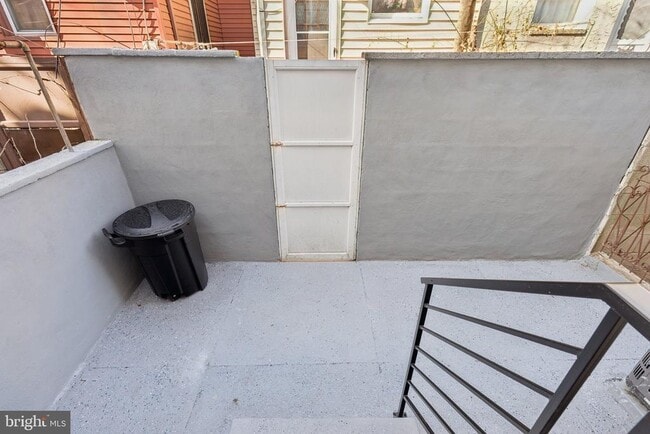 Foto del edificio - 2242 S Bonsall St