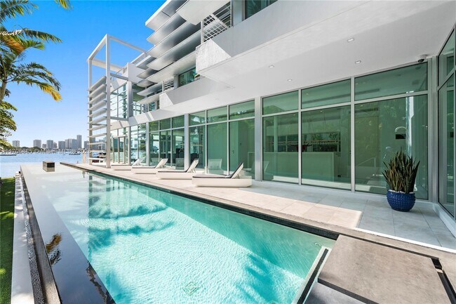 Foto del edificio - 440 S Hibiscus Dr