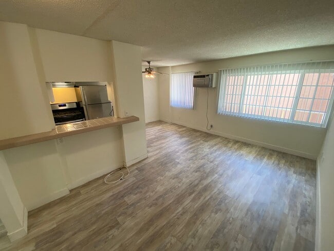 Building Photo - 3730 S Sepulveda Blvd