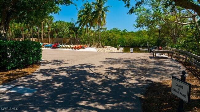 Foto del edificio - 4875 Pelican Colony Blvd