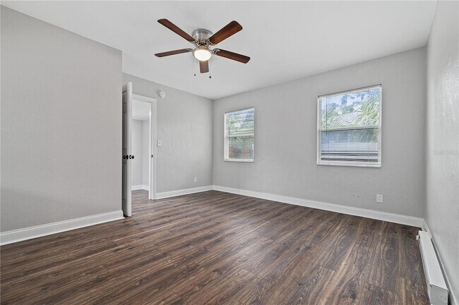 Foto del edificio - 917 30th Ave N